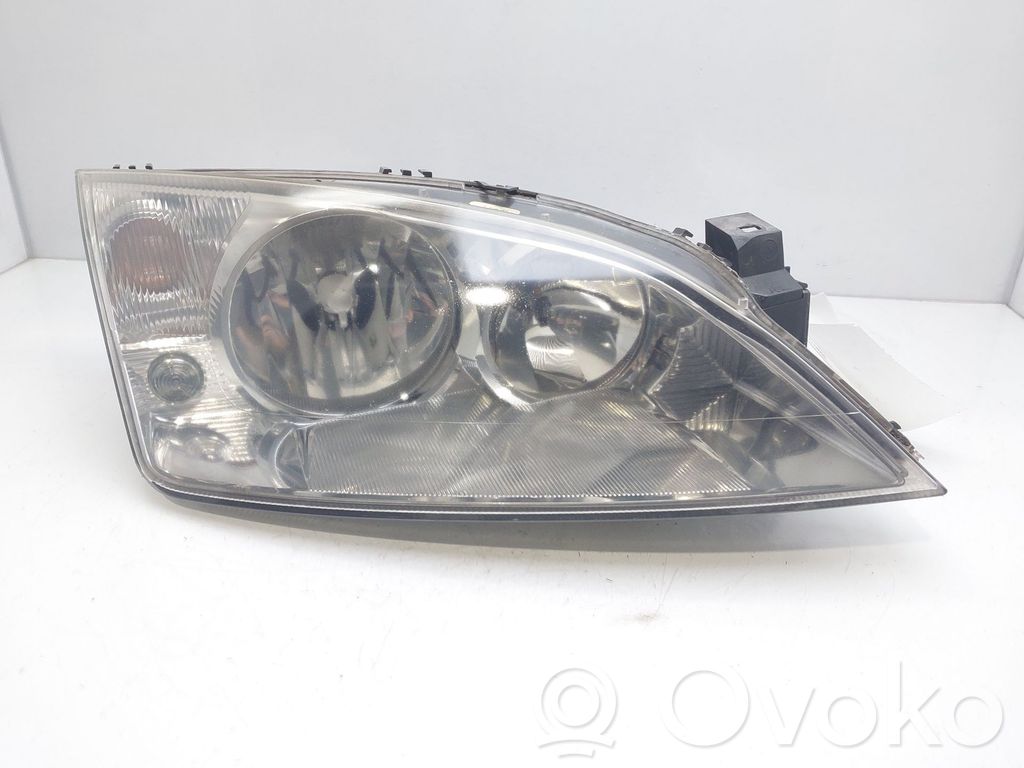 Ford Mondeo Mk III Faro/fanale