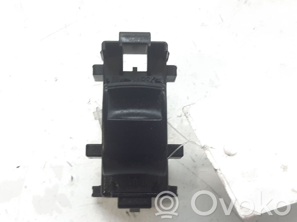 Toyota Corolla E140 E150 Electric window control switch 