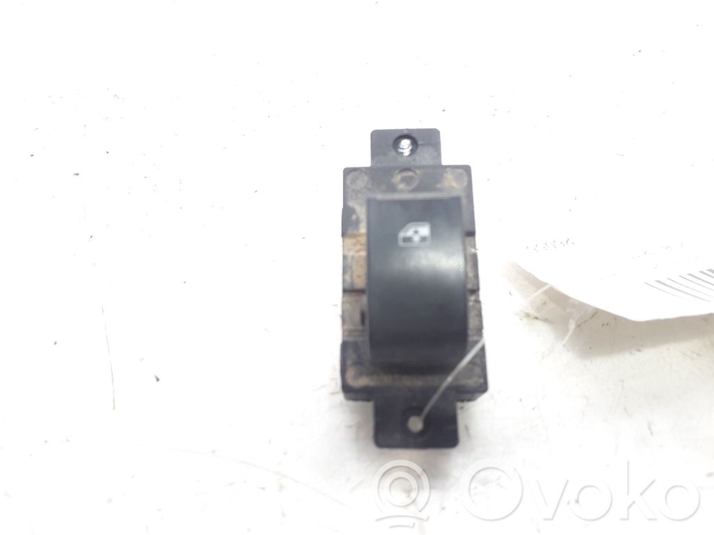Opel Antara Electric window control switch 