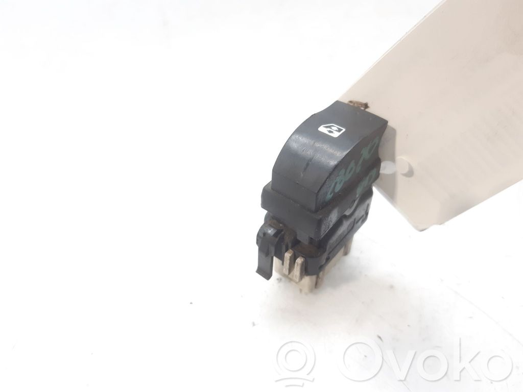 Renault Clio II Electric window control switch 