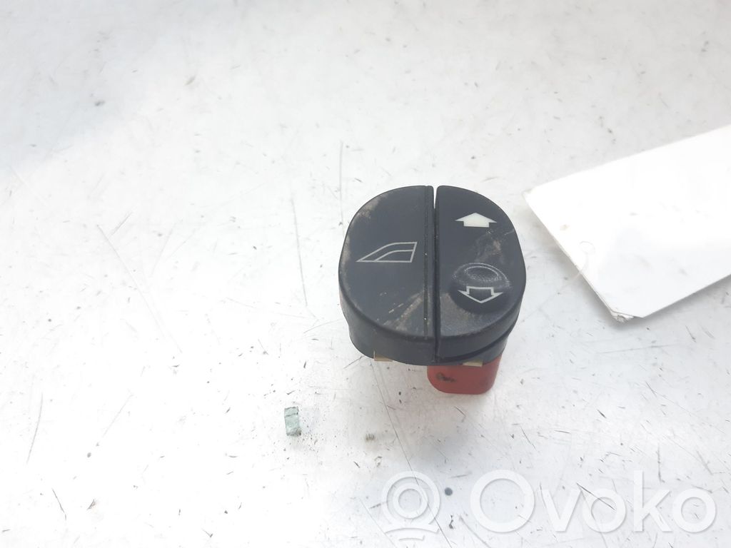 Ford Fiesta Electric window control switch 