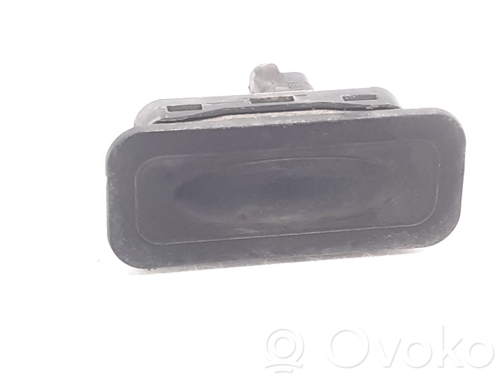 Renault Megane II Tailgate trunk handle 