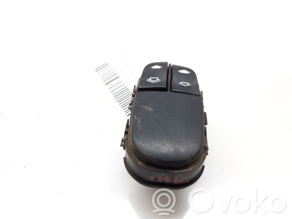 Electric window control switch   1091483