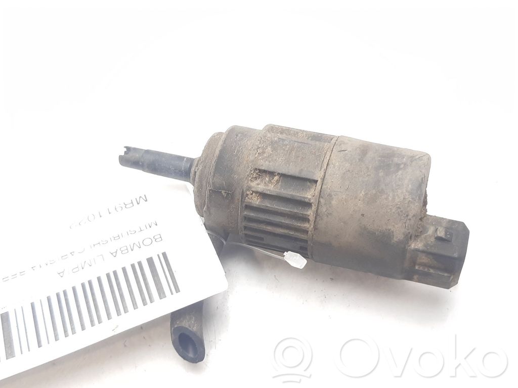 Mitsubishi Carisma Windscreen/windshield washer pump 