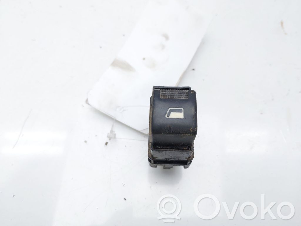 Peugeot 406 Interruptor del elevalunas eléctrico 