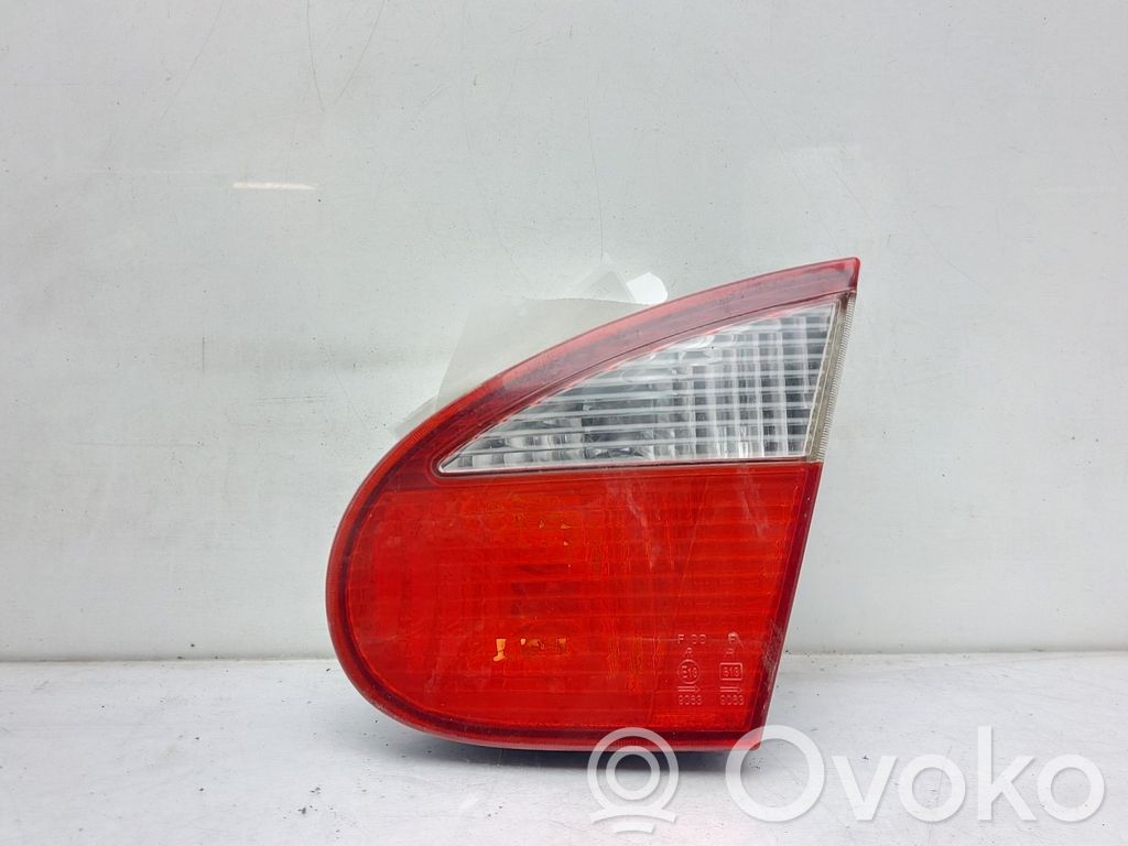 Daewoo Lanos Takaluukun takavalot 