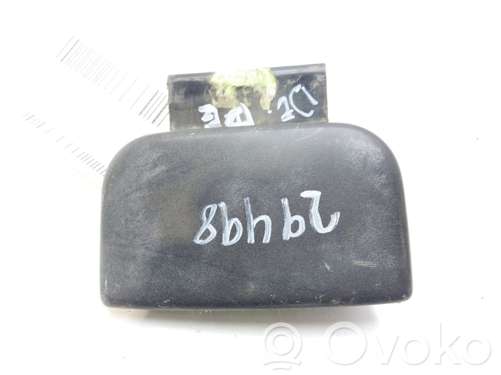Manecilla externa puerta delantera   NVE27022