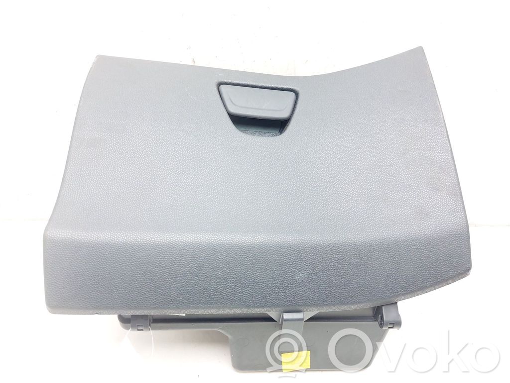 Ford Fiesta Handschuhfach 