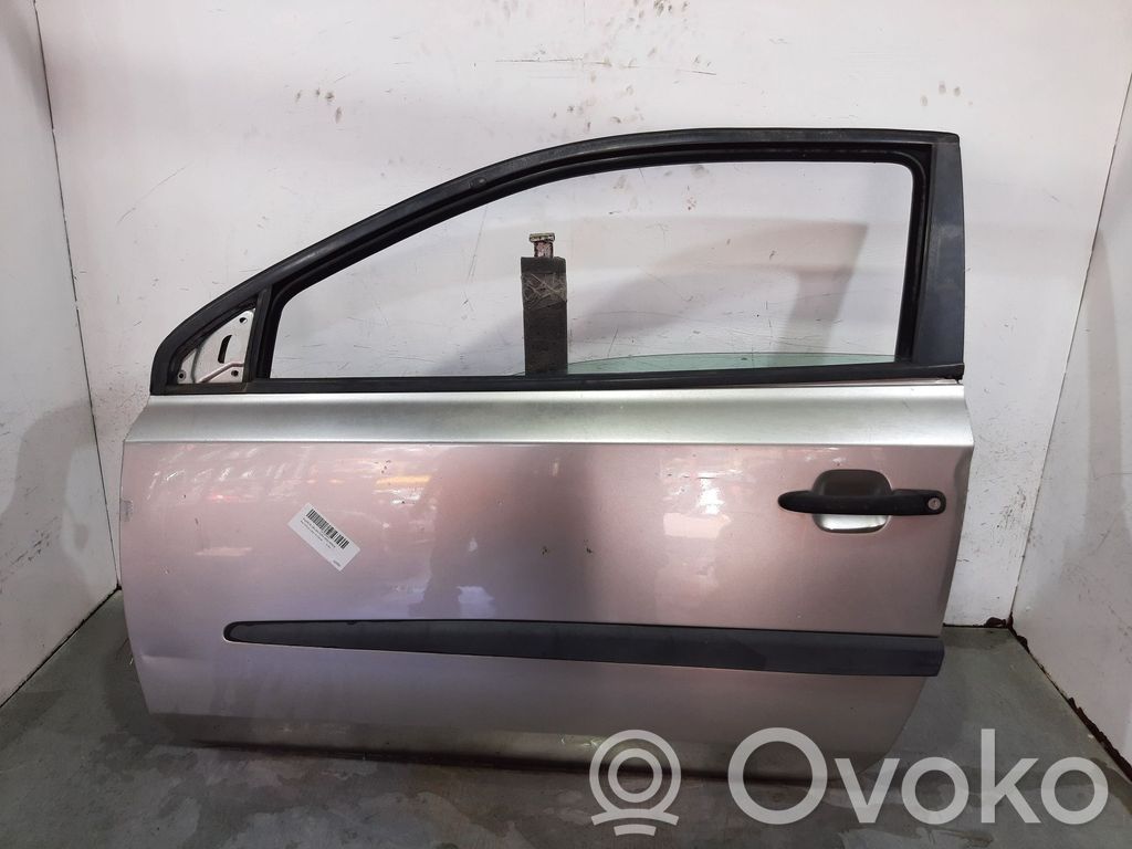 Fiat Stilo Дверь 