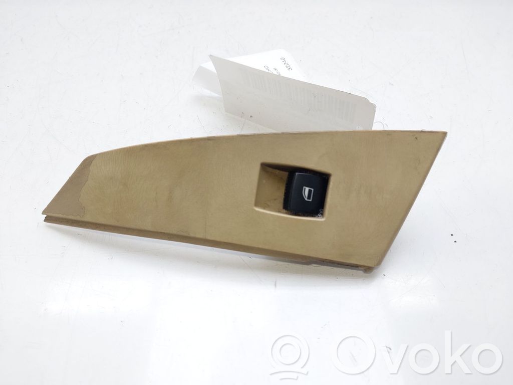 Electric window control switch   6927666