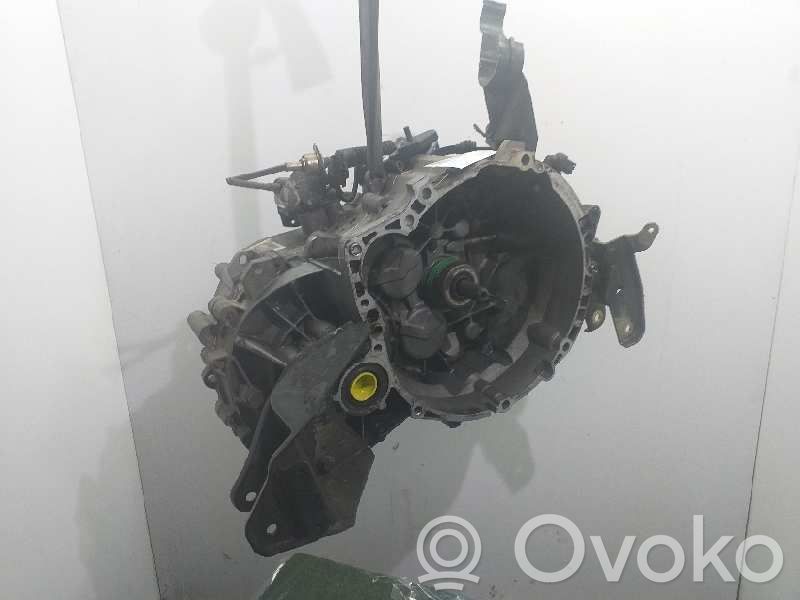 Volvo 440 Cutie viteze manuală cu 5 trepte 