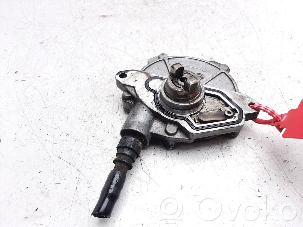 Mercedes-Benz B W245 Unterdruckpumpe Vakuumpumpe 