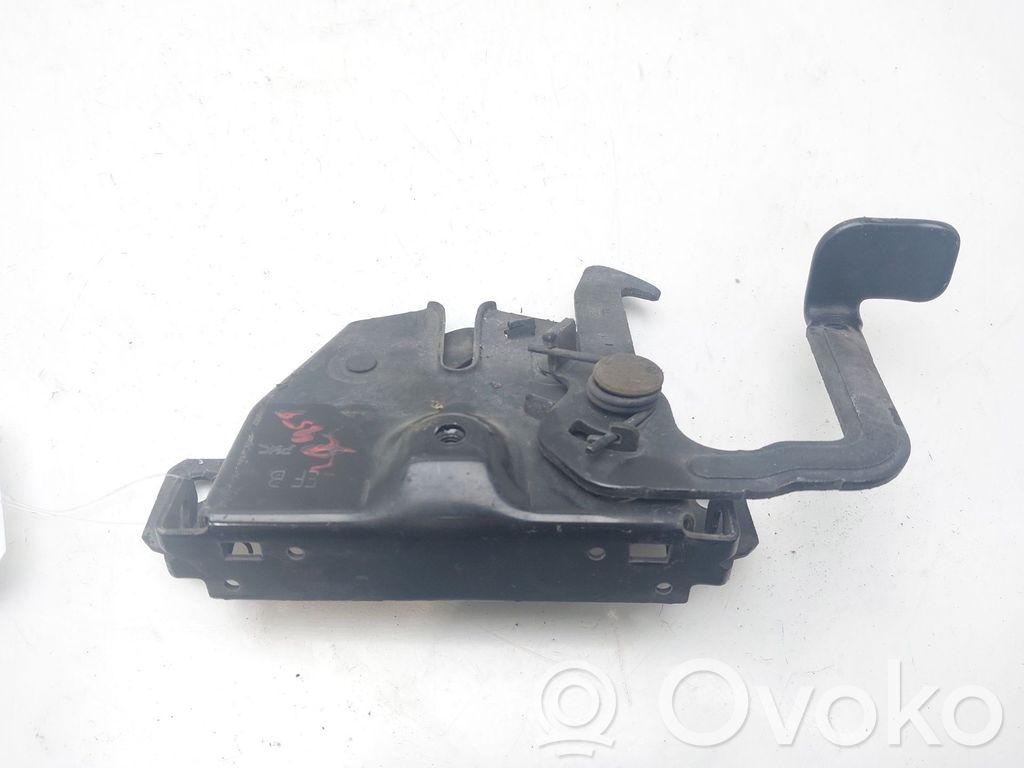 Hyundai Sonata Tie down hook / loop 
