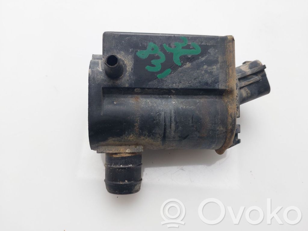 KIA Sorento Windscreen/windshield washer pump 