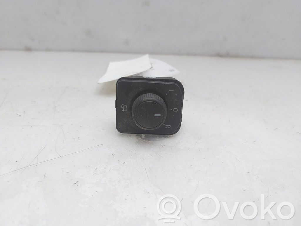 Seat Ibiza V (KJ) Interruptor del espejo lateral 