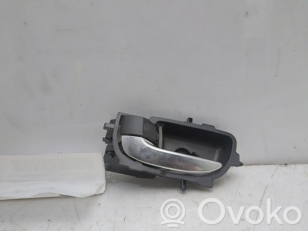 Toyota Auris E180 Manecilla interna puerta delantera 