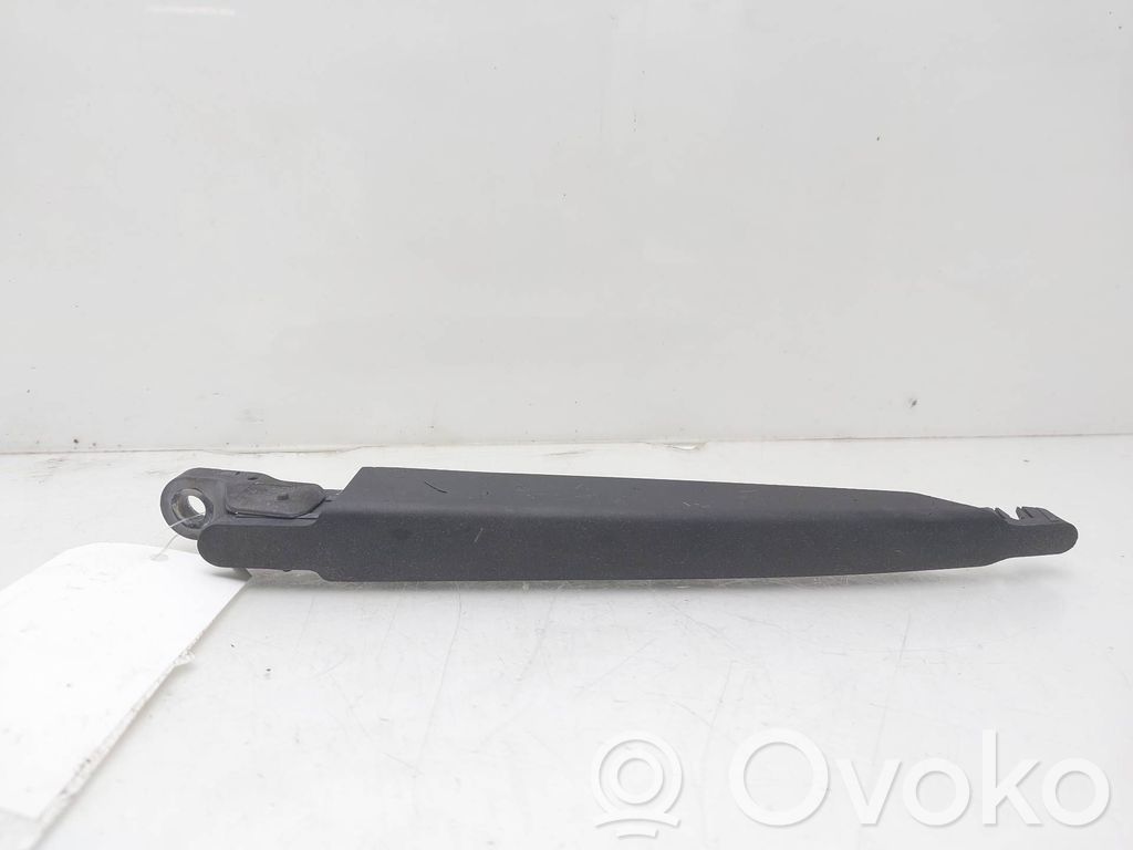 Opel Astra H Rear wiper blade arm 