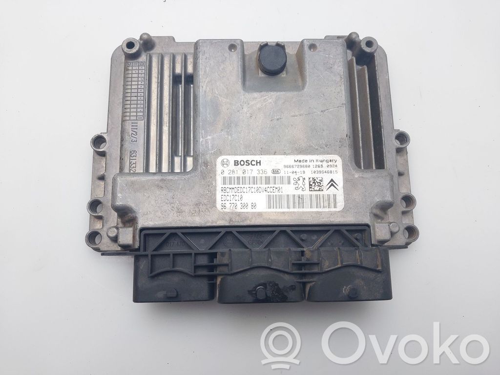 Unidad de control/módulo del motor   9677030080