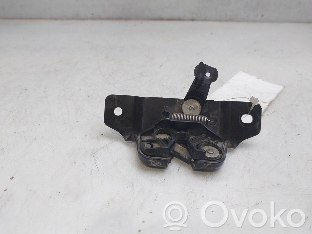 Peugeot 406 Tailgate/trunk/boot lock/catch/latch 