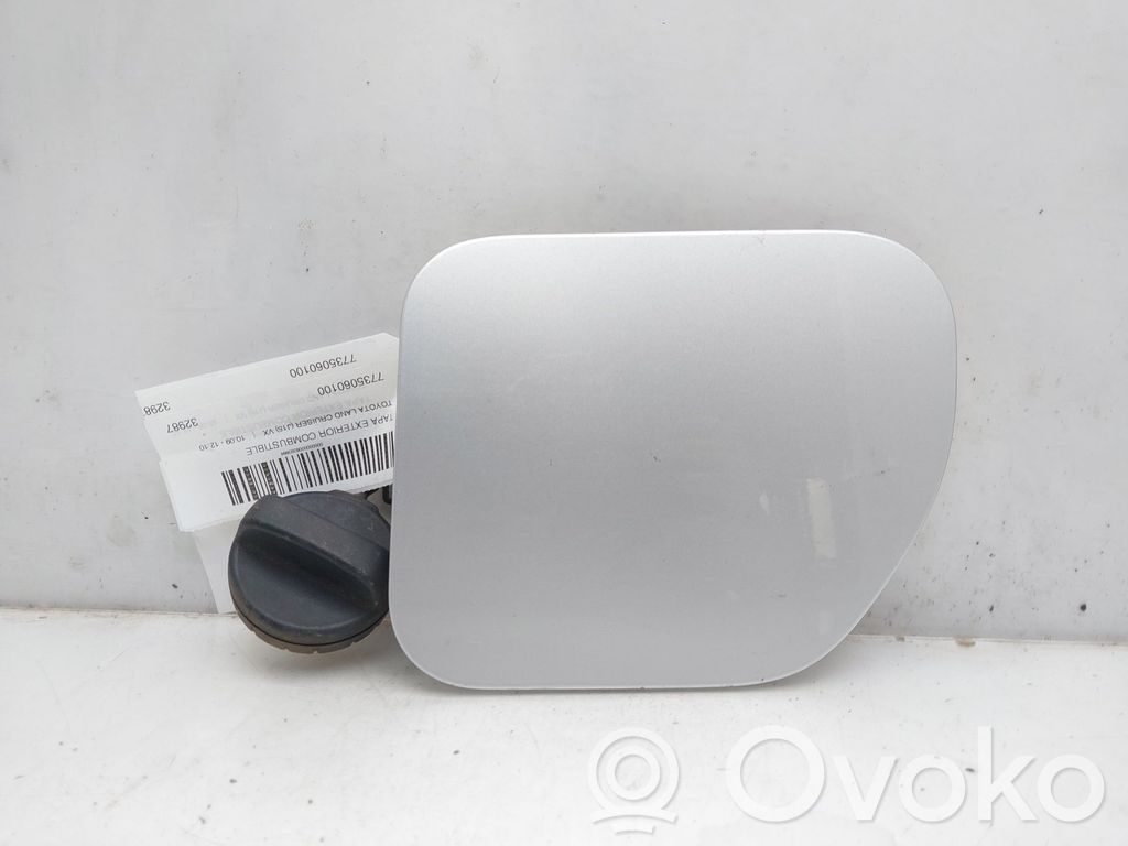 Toyota Land Cruiser (J150) Tappo del serbatoio del carburante