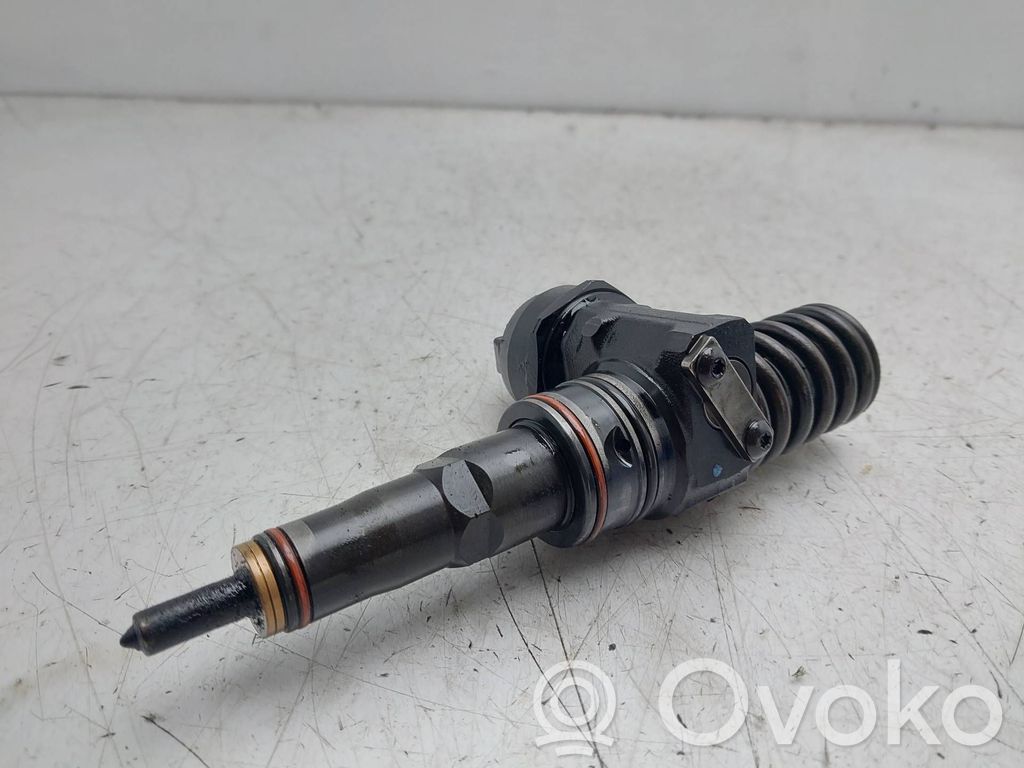 Inyector de combustible   0414720037
