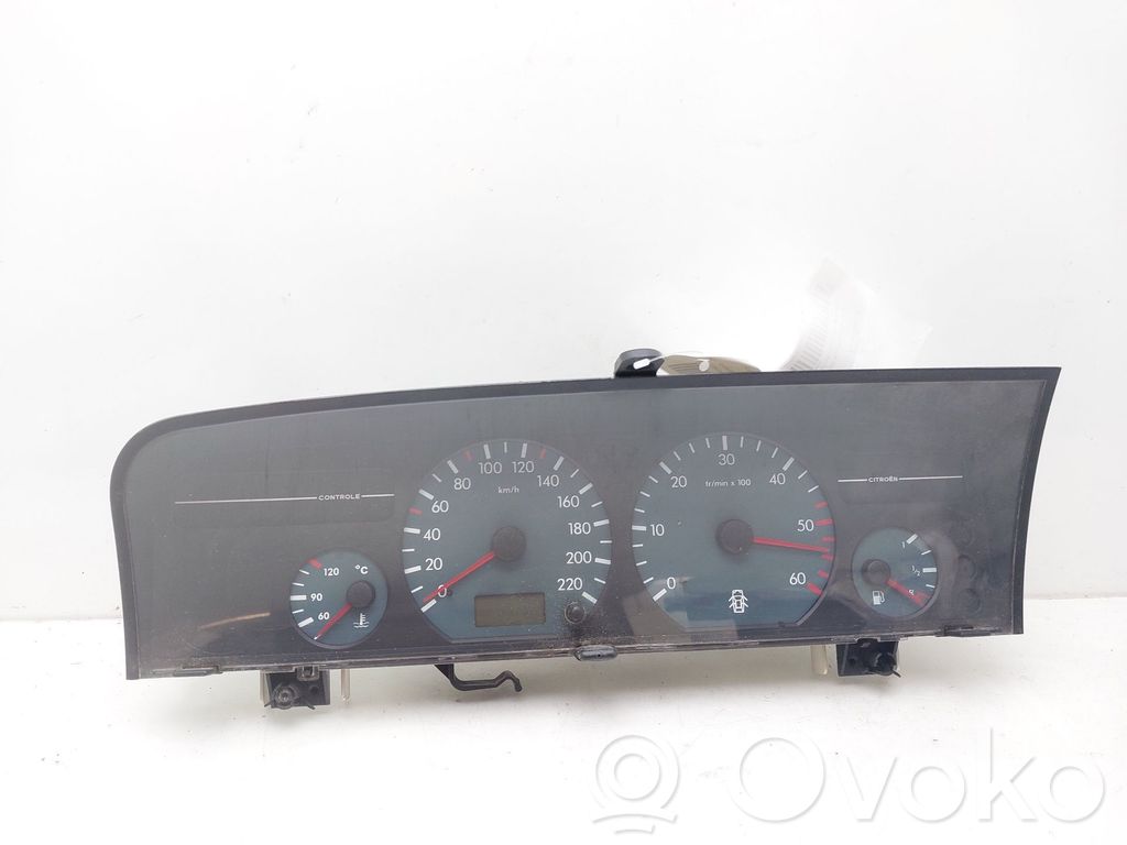 Citroen Xantia Nopeusmittari (mittaristo) 