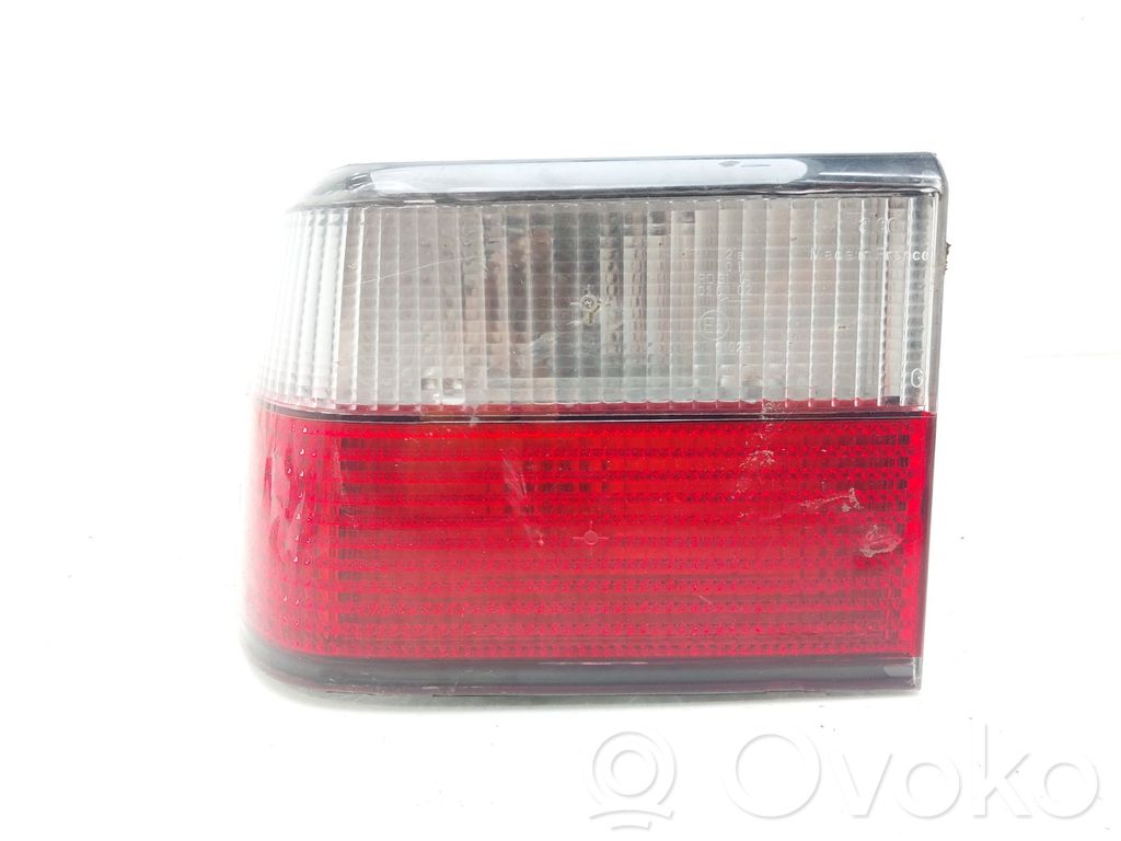 Citroen Xantia Aizmugurējais lukturis virsbūvē 