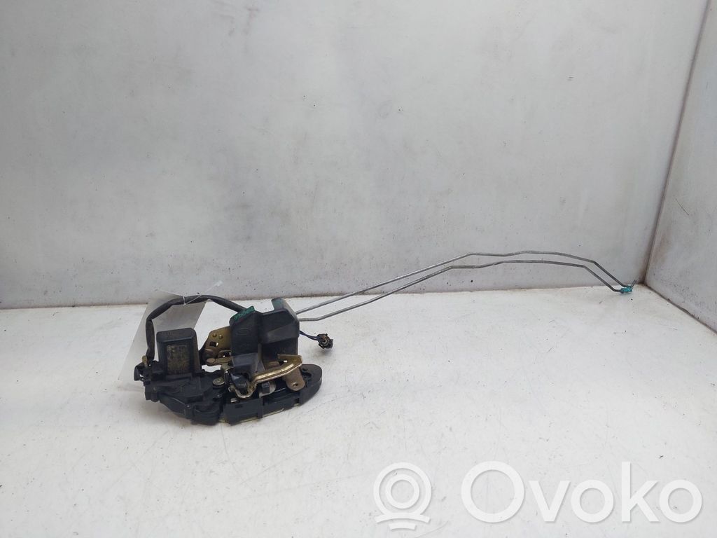 KIA Shuma Takaoven lukko