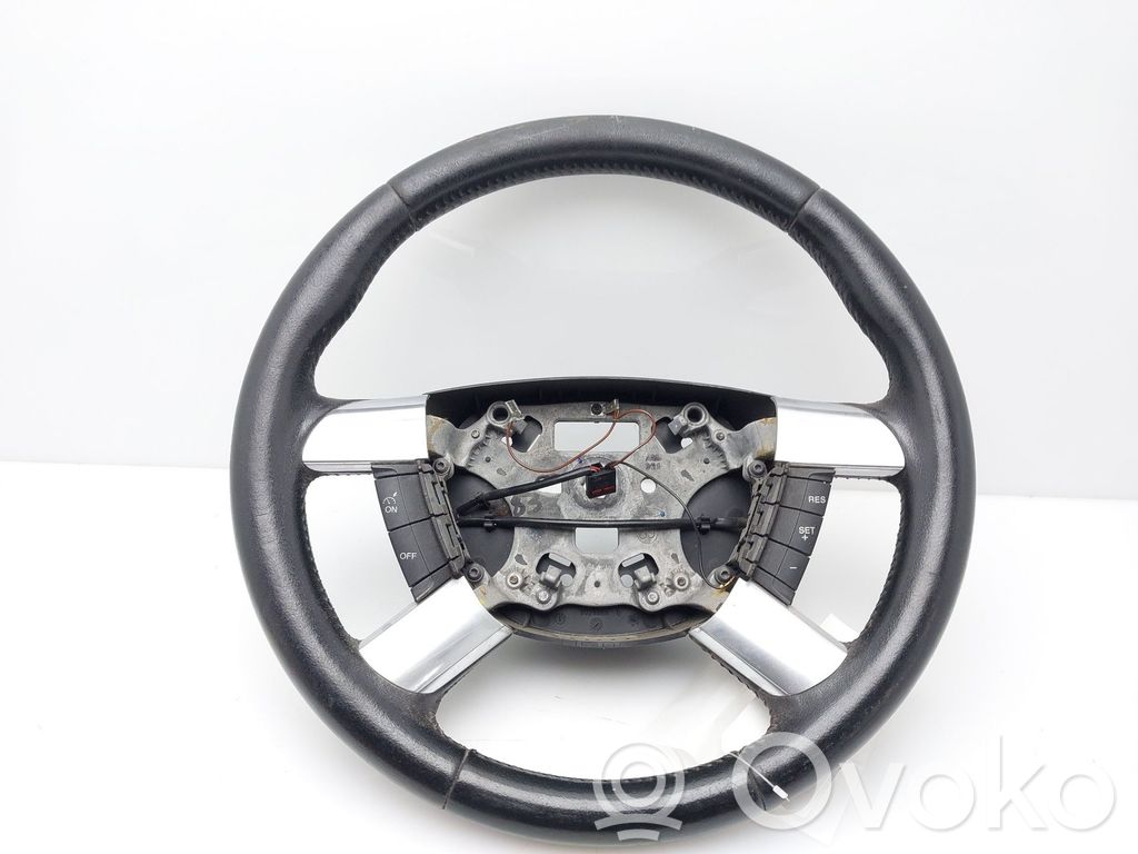 Ford Kuga II Ohjauspyörä 