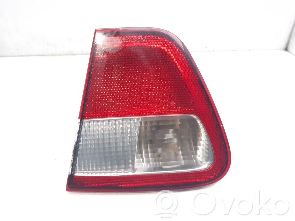 Seat Cordoba (6K) Lampy tylnej klapy bagażnika 