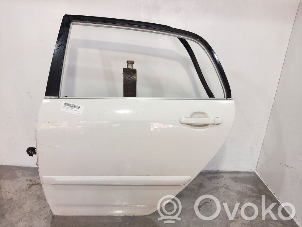 Toyota Corolla E120 E130 Puerta trasera 