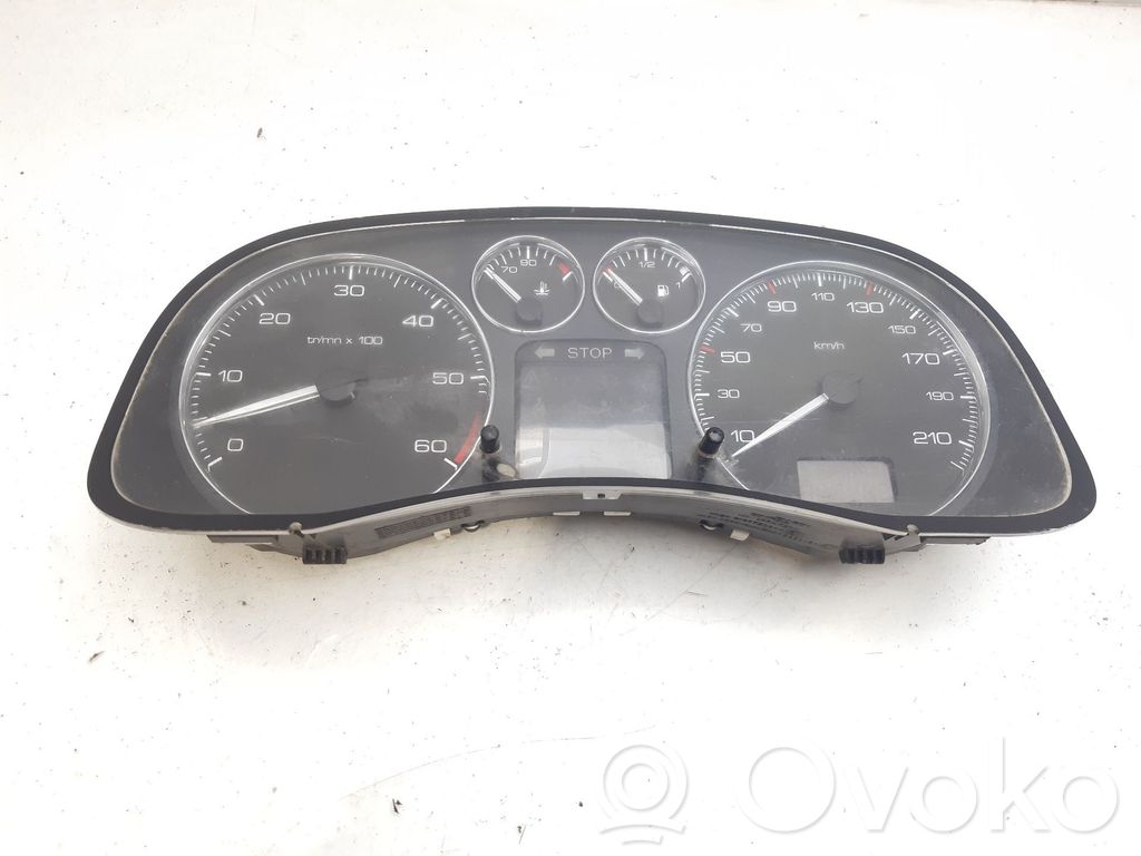 Peugeot 307 Geschwindigkeitsmesser Cockpit
