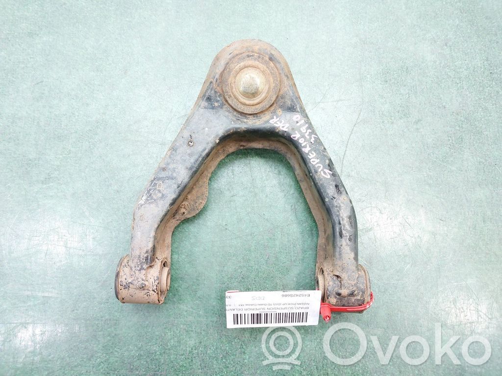 Nissan PickUp Oberer Querlenker vorne 