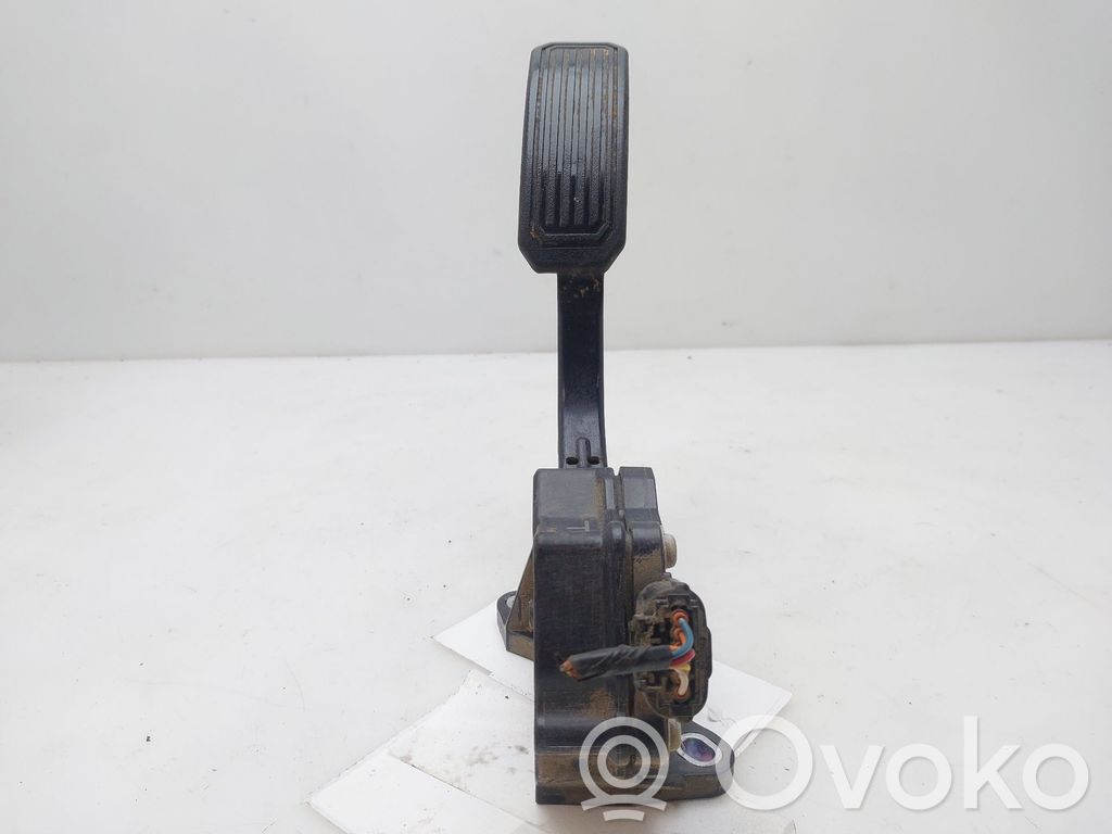 Toyota RAV 4 (XA30) Czujnik położenia pedału gazu / przyspieszenia 