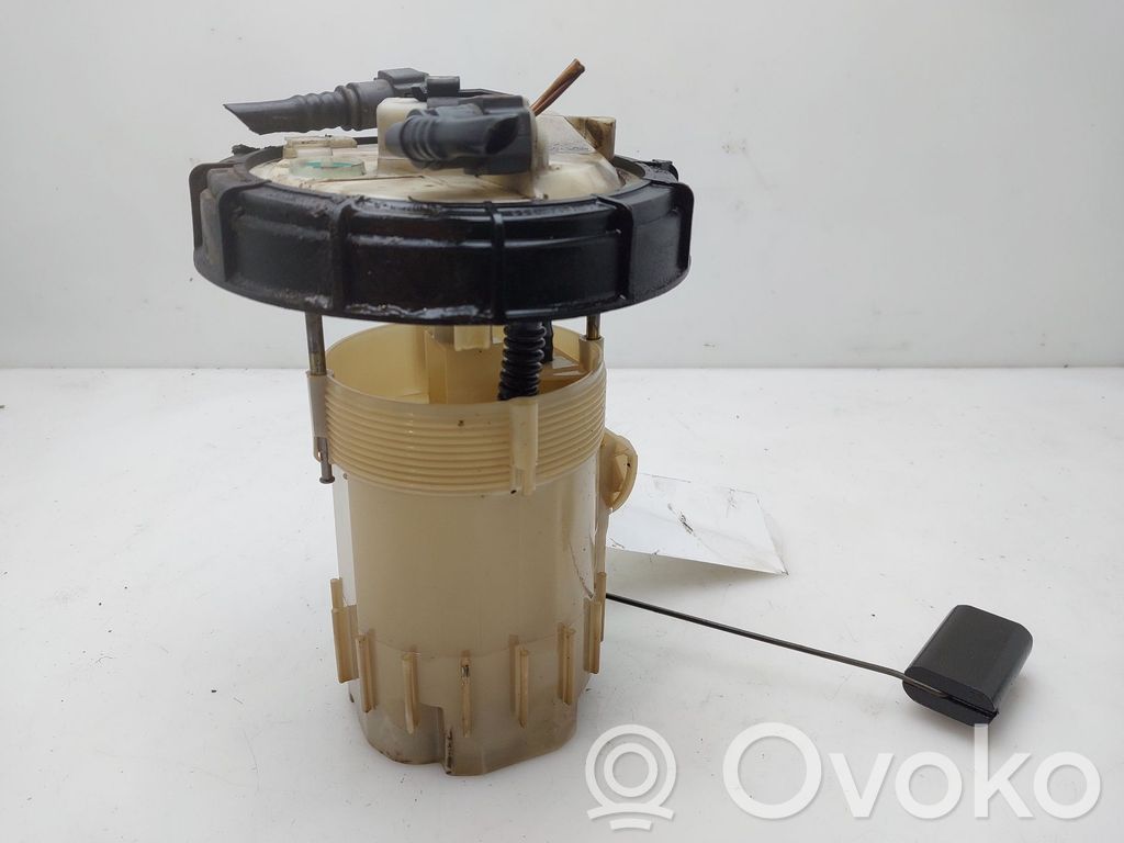 Renault Megane II Bomba interna de combustible 