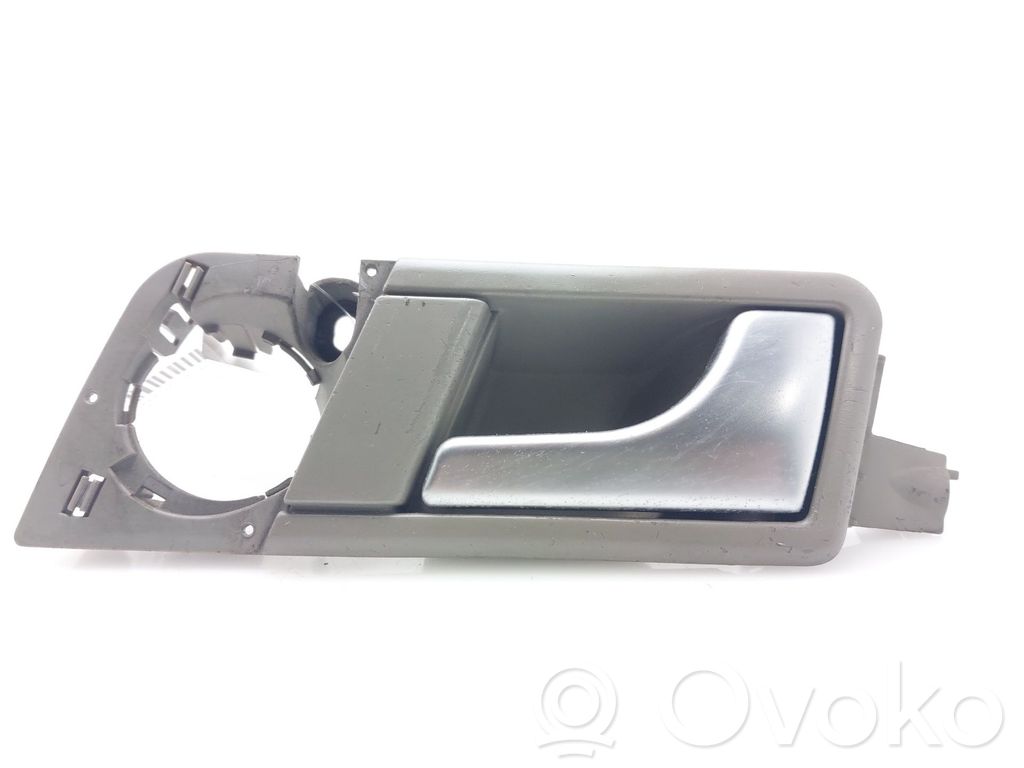 Audi A2 Manecilla interna puerta trasera 