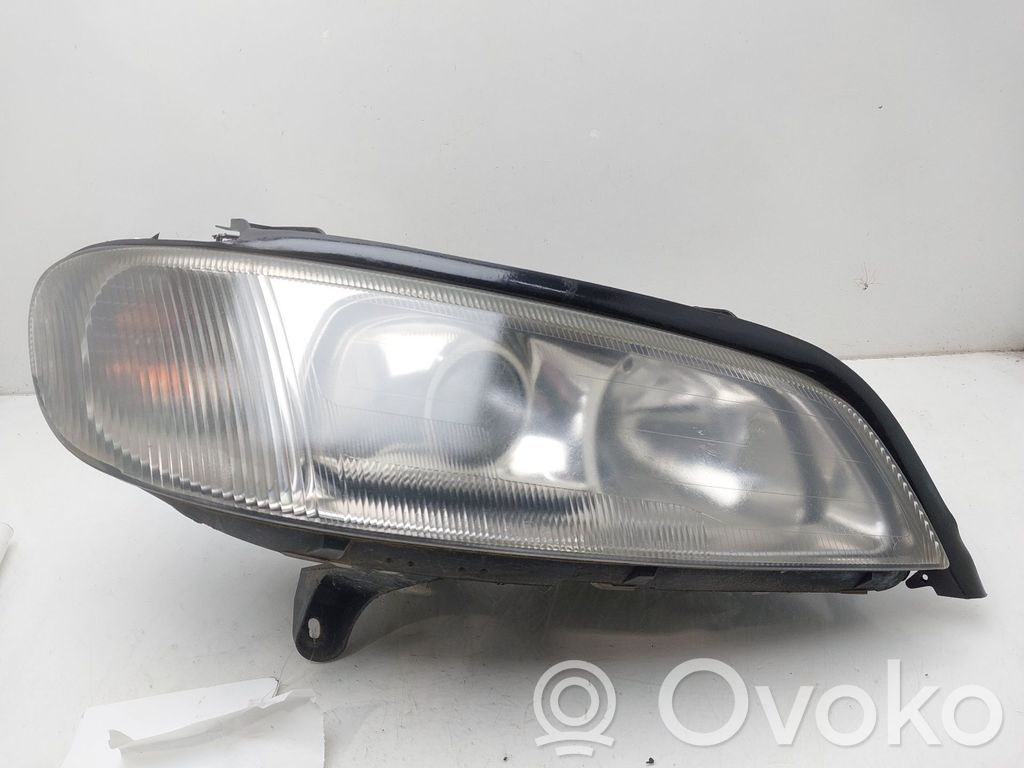 Opel Omega B1 Phare frontale 