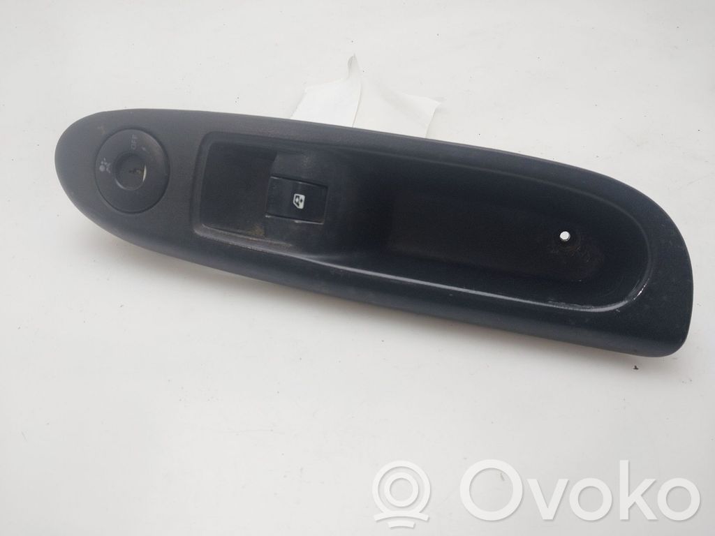 Opel Astra G Electric window control switch 