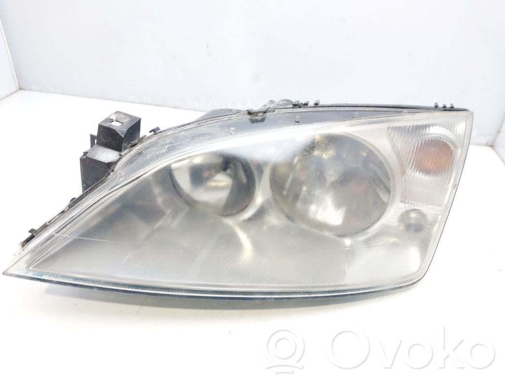 Ford Mondeo Mk III Phare frontale