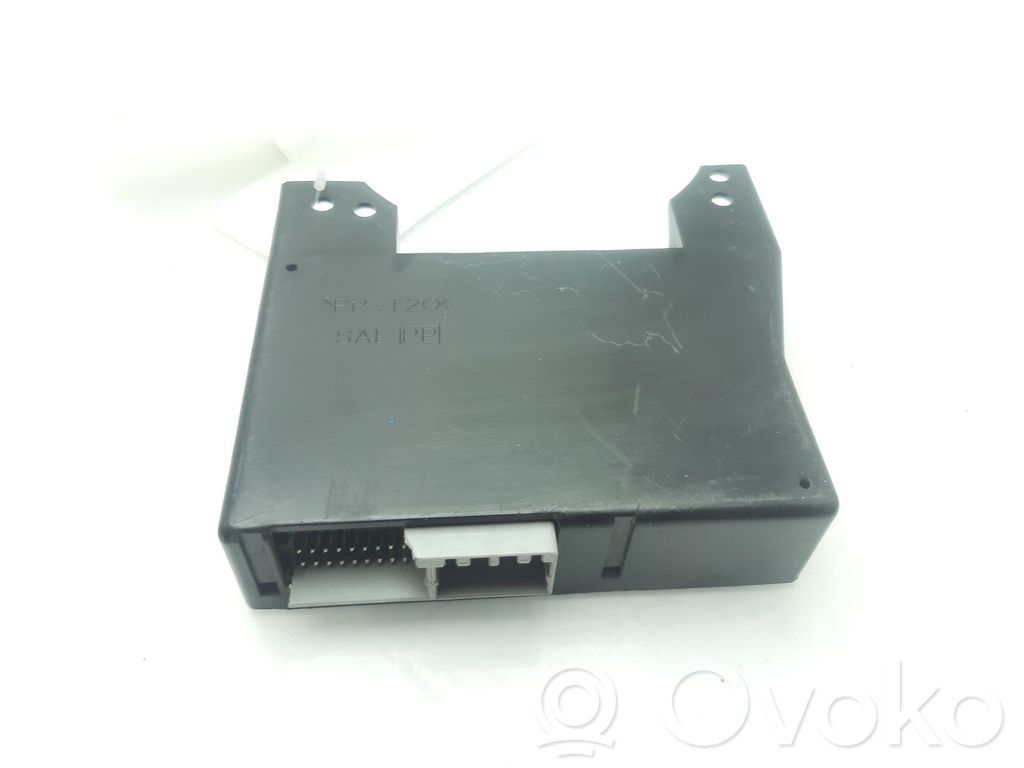 Muut ohjainlaitteet/moduulit   ED01034710