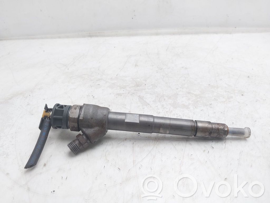 Inyector de combustible   G4D39K546AA
