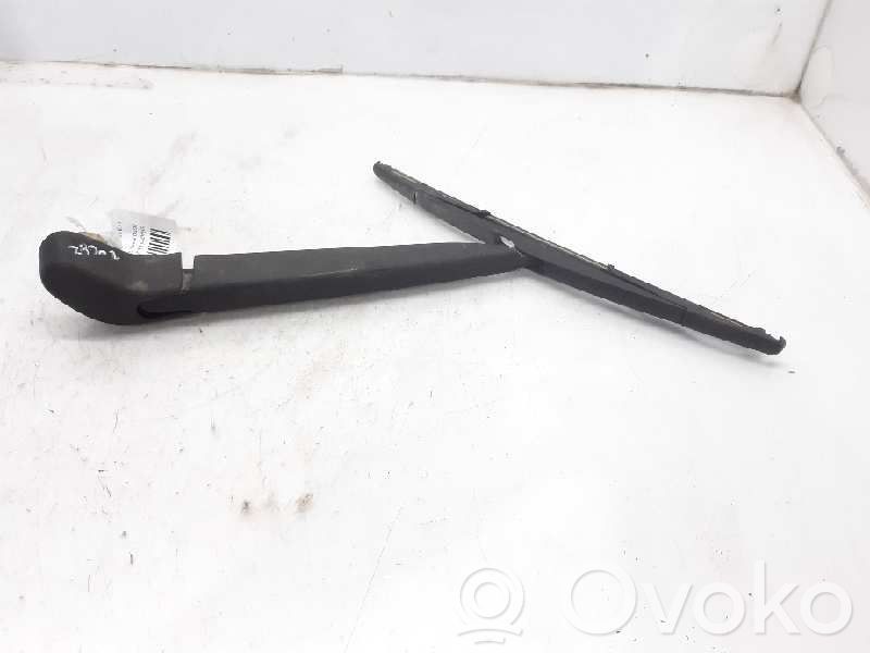 Ford Focus Wischerarm Heckscheibe 