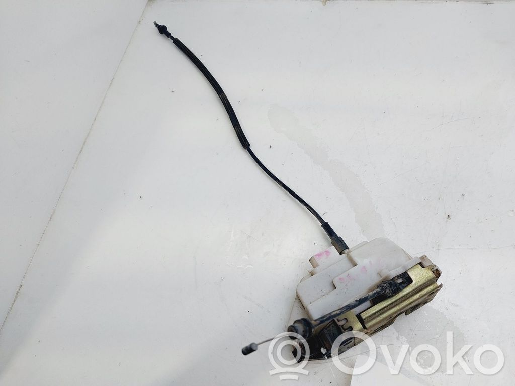 Citroen C3 Front door lock 