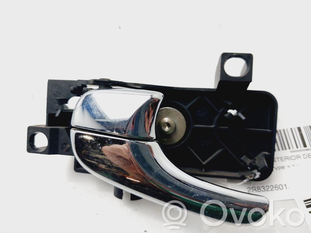 Manecilla interna puerta delantera   2R8322601AD