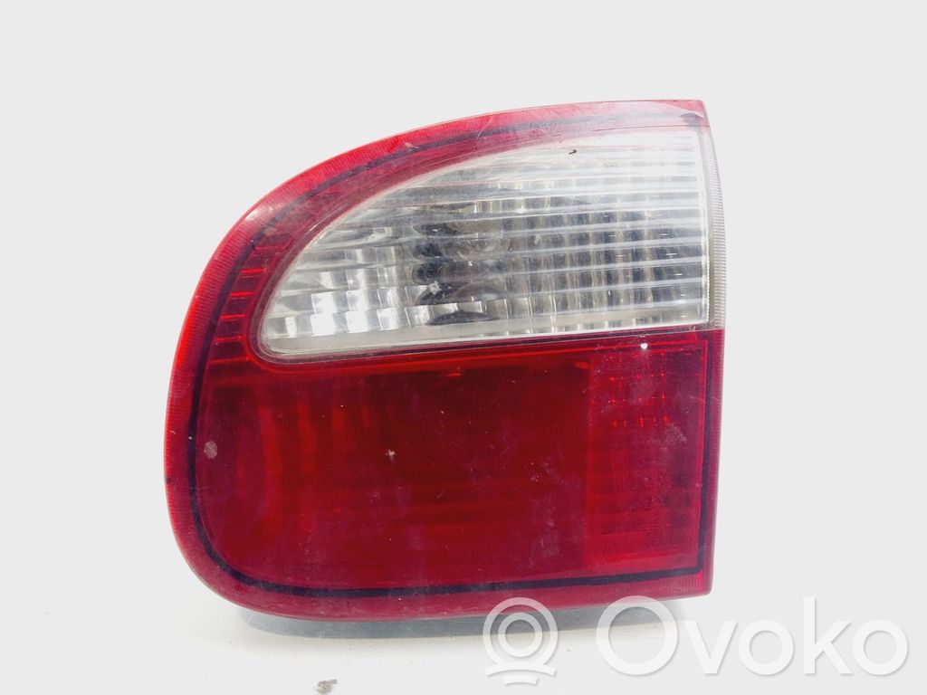 Daewoo Lanos Takaluukun takavalot 