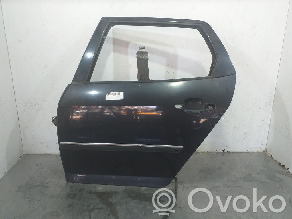 Peugeot 407 Puerta trasera 