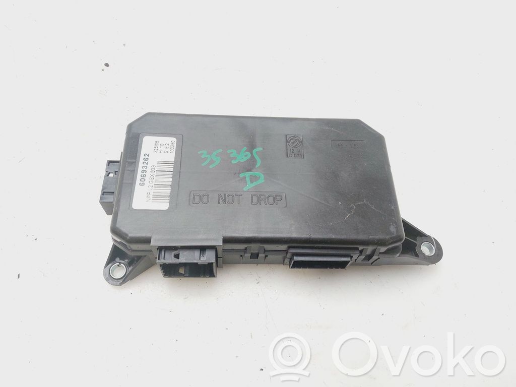Alfa Romeo 159 Unité de commande / module de verrouillage centralisé porte 