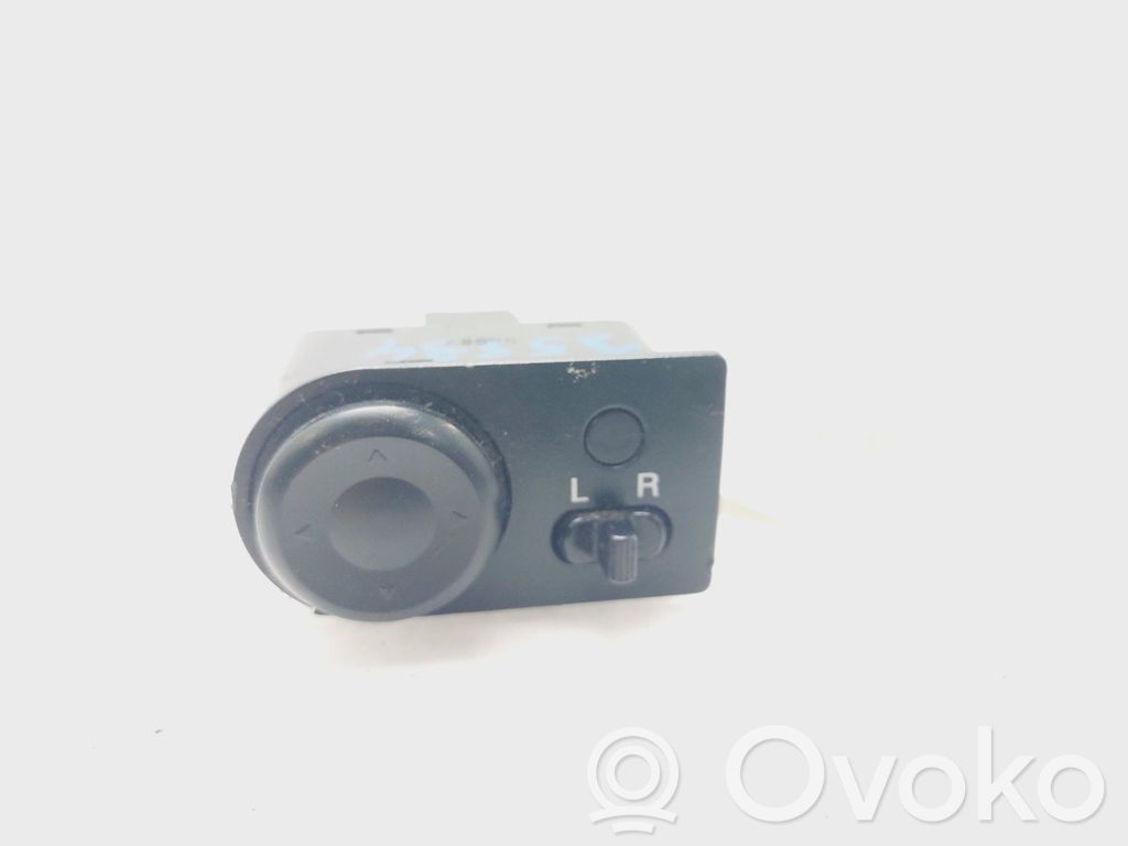 Chevrolet Aveo Wing mirror switch 