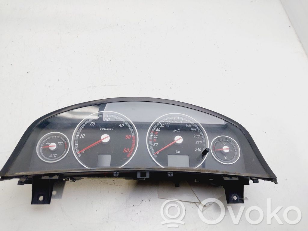 Opel Vectra C Nopeusmittari (mittaristo) 