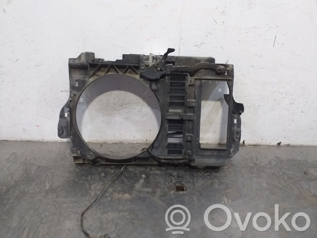 Peugeot 407 Radiatoru panelis 